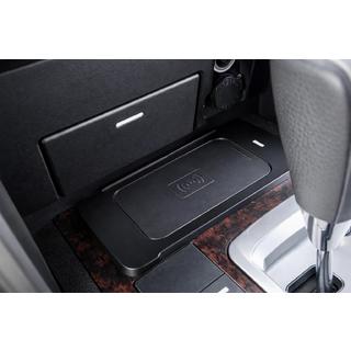 Sæt til trådløs opladning af mobiltelefon (2007-2015) Toyota Land Cruiser 200 2007–2021 foto 1