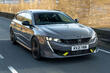 Test af 360-hestes hybrid-stationcar Peugeot 508 SW PSE foto 4
