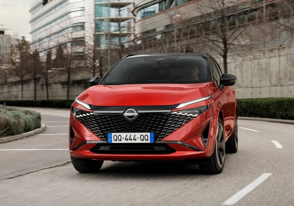 Test af Nissan Qashqai 2024: opdateret crossover til by og rejser