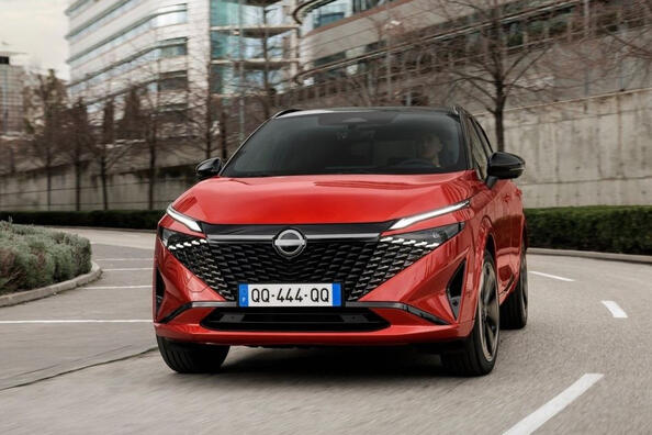 Test af Nissan Qashqai 2024: opdateret crossover til by og rejser