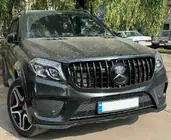 Mercedes GL/GLS class X166 2012–2019 Front emblem under glas, sort ramme A0008880111 (til GLS) foto 1