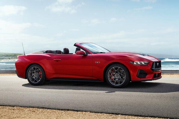 Test af Ford Mustang Convertible 2023