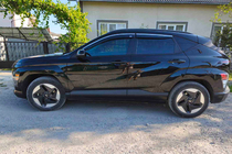 Hyundai Kona 2023– Vindafvisere med kromliste (4 stk., Niken) foto 5