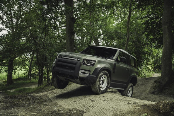 Land Rover Defender 90: test af tredørs SUV