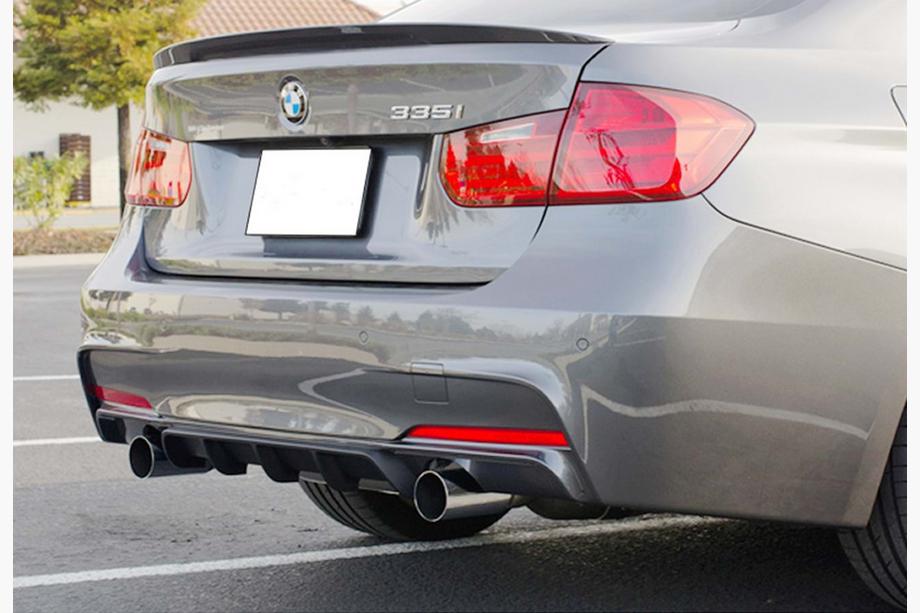 BMW 3-serie F30/F31 2012–2019 Bagdiffuser DPT V-4 (til M Performance, sort højglans) Image