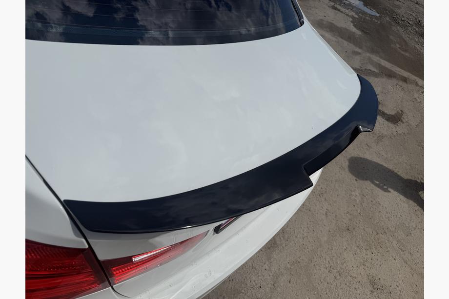 BMW 3-serie F30/F31 2012–2019 M4-Style spoiler (til F30/F80, klar til lakering) Image