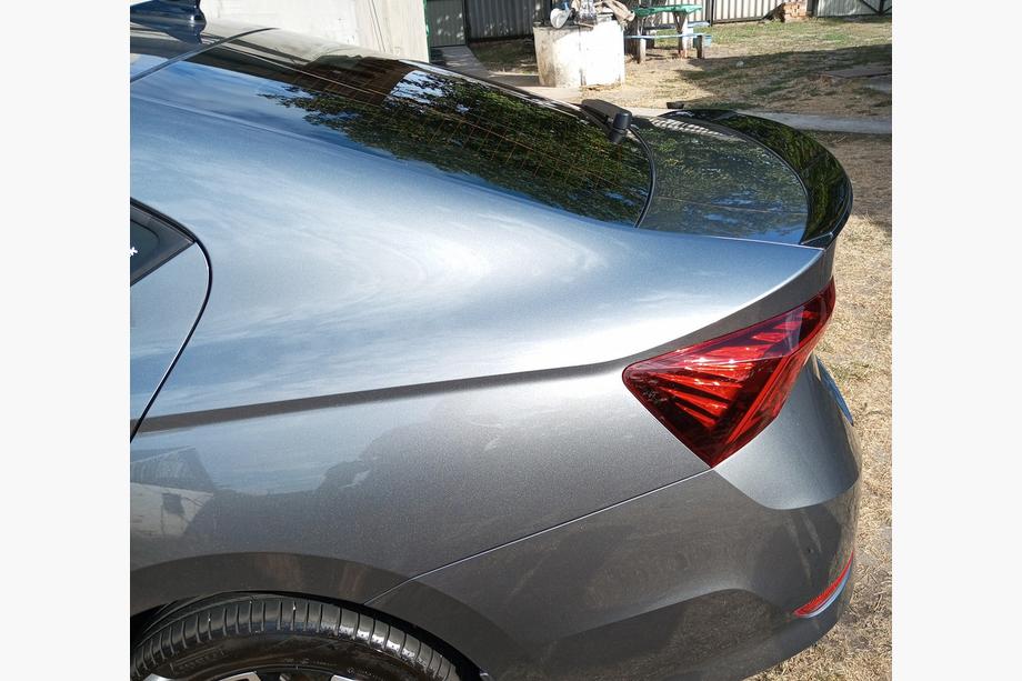 Skoda Octavia IV A8 2020– DPT spoiler (sort højglans) Foto 6