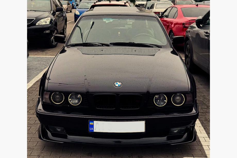 Universel front læbe-spoiler DPT V-1 (ABS) (2 stk.) (blank sort) Foto 4