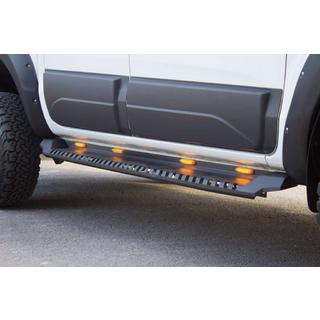Dakar V1 sidetrin med LED (2019+, 2 stk, metal) foto 4