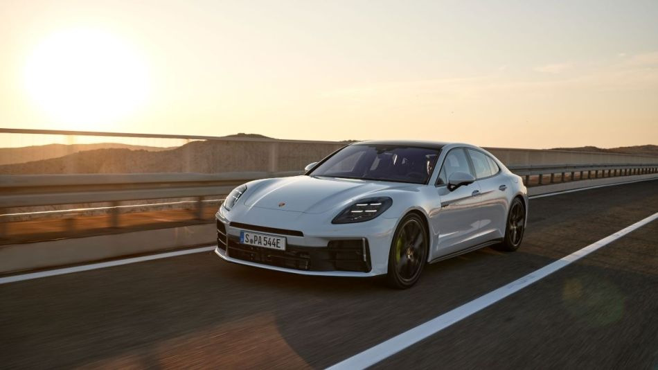 Porsche Panamera 2024: evolution af en sportsvogn