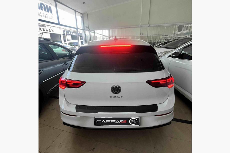 Volkswagen Golf 8 2019– Bagkofangerbeskytter EuroCap (ABS) Image