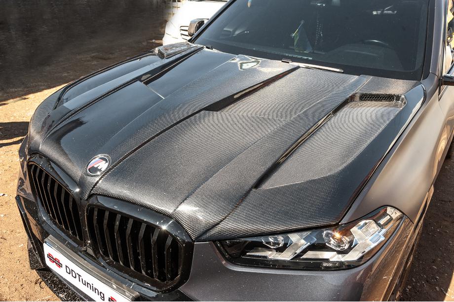 BMW X5 G05 2019–2026 Motorhjelm i kulfiber V2 (G05/F95) Image