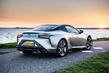 Lexus LC 500h: hybrid sportsvogn foto 3