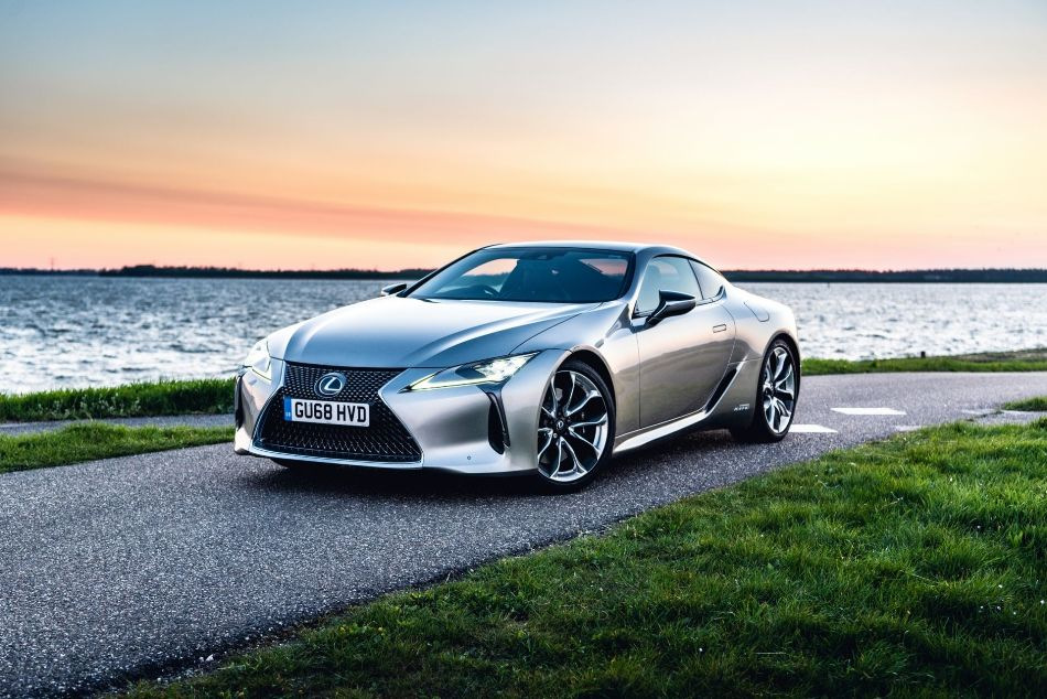 Lexus LC 500h: hybrid sportsvogn