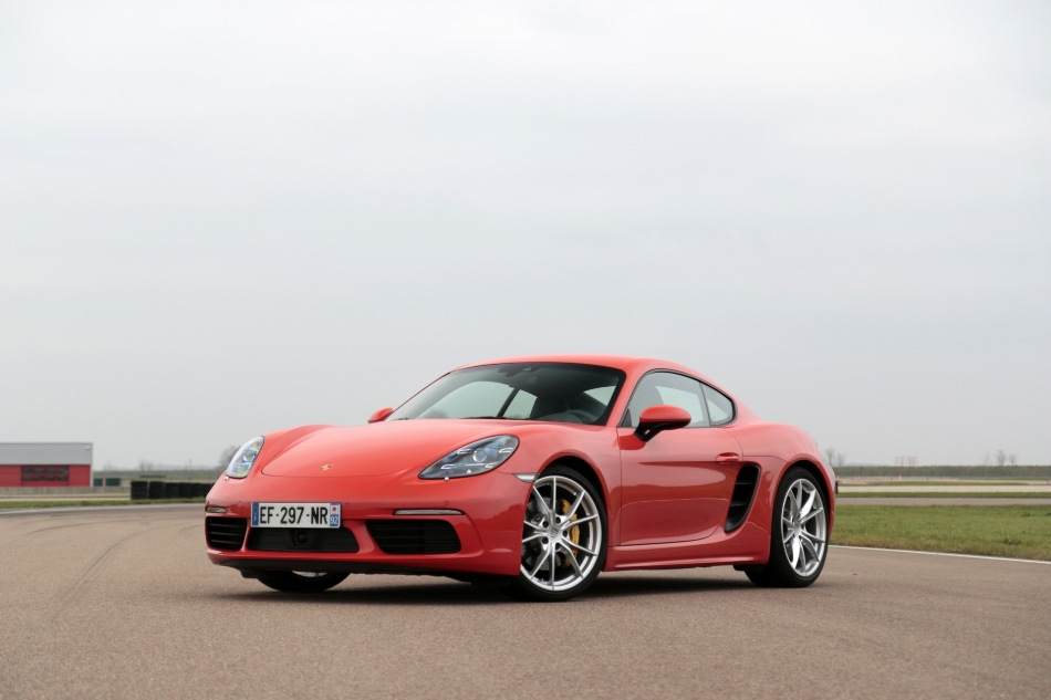 Test af sports-coupéen Porsche 718 Cayman