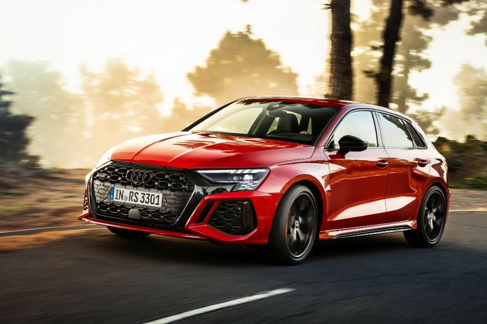 Test af Audi RS 3 Sportback: en kraftfuld og sporty hatchback
