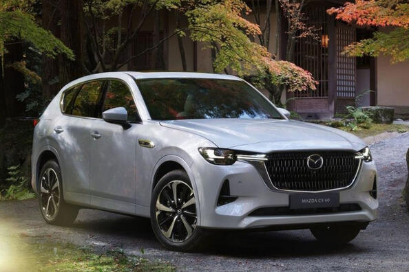 Mazda CX-60: anmeldelse af en stilfuld og kraftfuld crossover