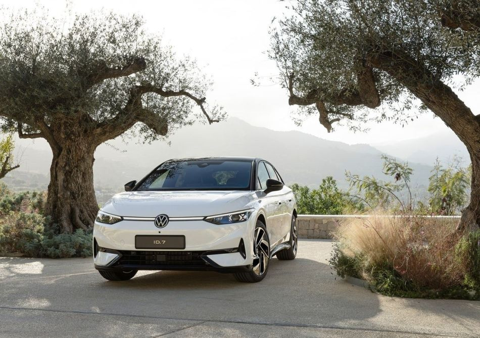 Test af Volkswagen ID.7: ny elektrisk sedan