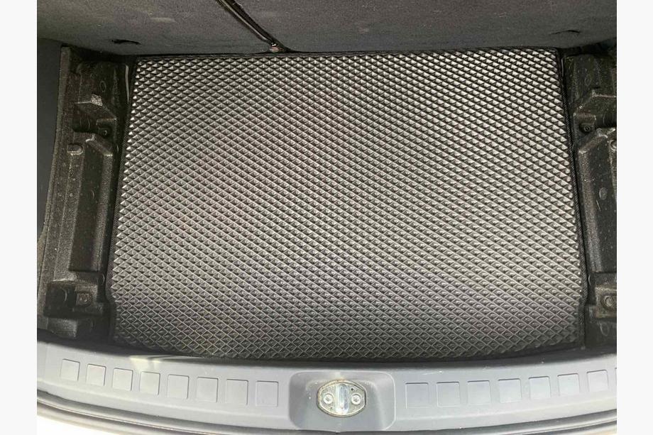 Mitsubishi Colt 2004–2012 EVA bagagerumsmåtte (grå) Image