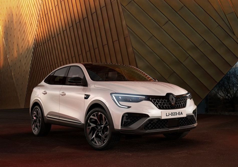 Anmeldelse af facelift-versionen af Renault Arkana 2023