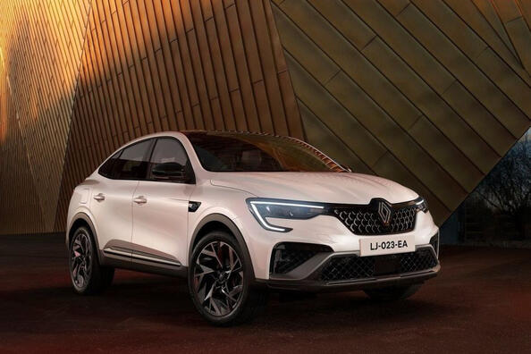 Anmeldelse af facelift-versionen af Renault Arkana 2023