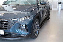 Hyundai Tucson NX4 2021– Sidetrin Shining Black (2 stk., aluminium) foto 6