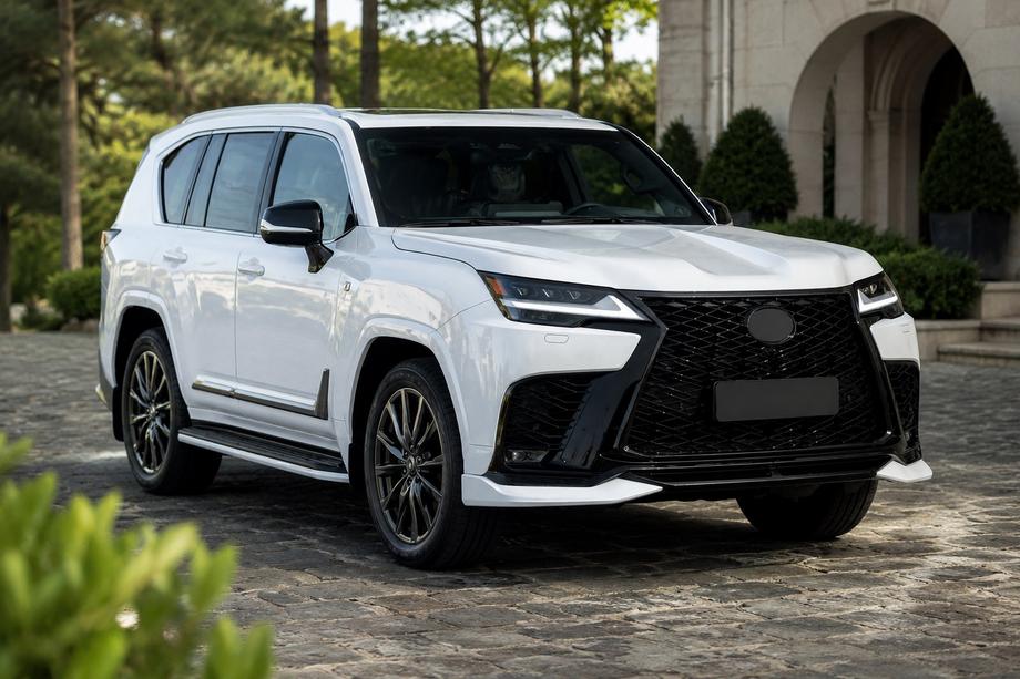 Lexus LX 500d/600 2022– Sæt med påbygningsdele til F-Sport Foto 2