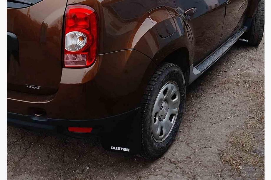 Dacia Duster 2008–2018 Stænklapper EuroCap (4 stk.) Foto 4