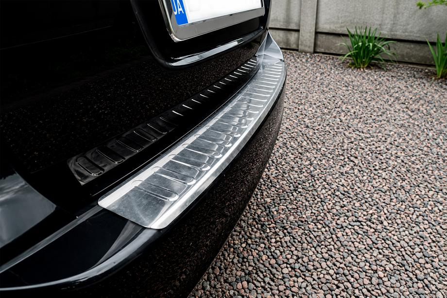 Volkswagen Golf 6 2008–2014 Bagkofangerbeskytter Carmos V2 (SW, rustfrit stål) Image