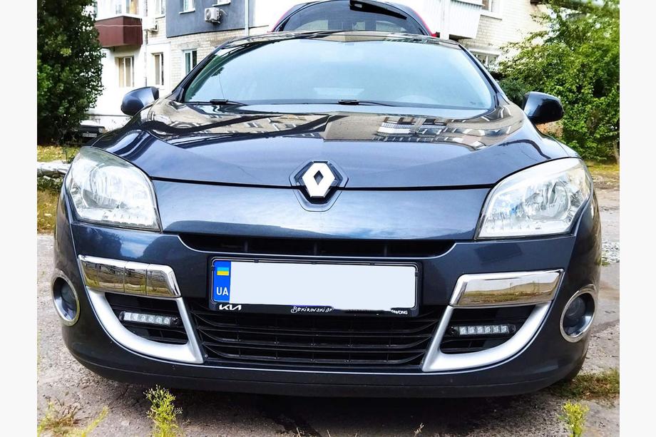 Renault Megane III 2009–2016 Krom kofangerhjørnebeskyttere foran 2008-2011 (rustfri stål) Foto 1