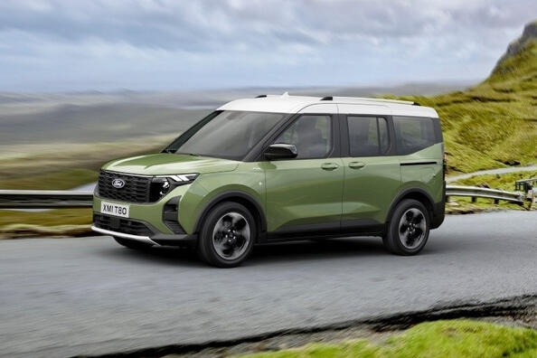 Test af Ford Tourneo Courier 2023 (2. generation) Foto 3