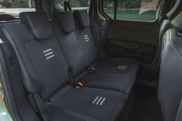 Test af Ford Tourneo Courier 2023 (2. generation) Foto 5