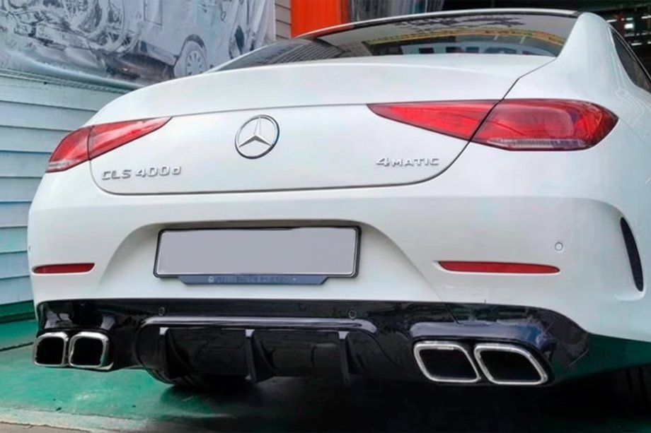 Mercedes CLS C257 2018– Bageste diffuser med udstødningsender (GT63 design) Image