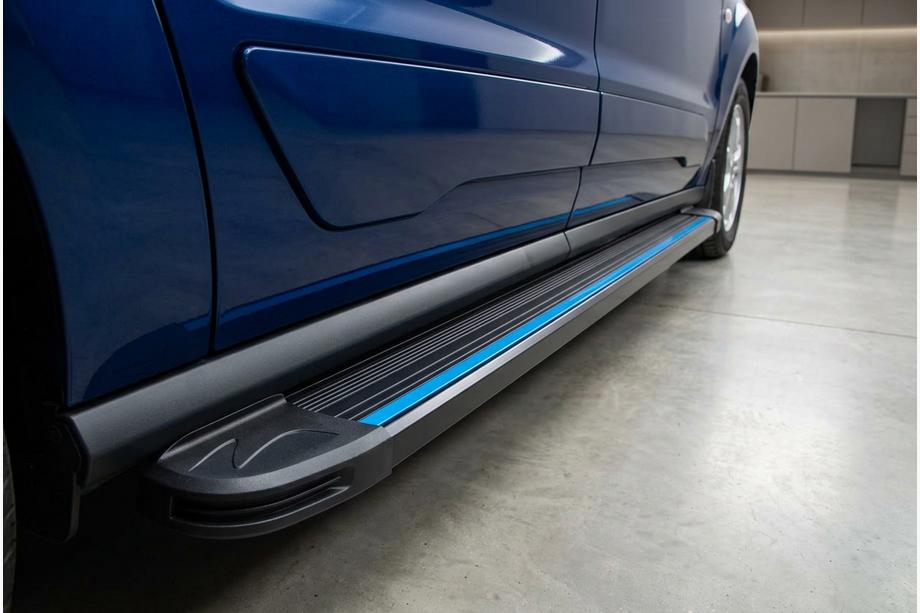 Ford Connect 2021– Maya Blue sidetrin (2 stk., aluminium) Image
