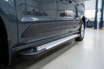 Ford Connect 2021– Sidetrin Allmond Grey (2 stk., aluminium) foto 2