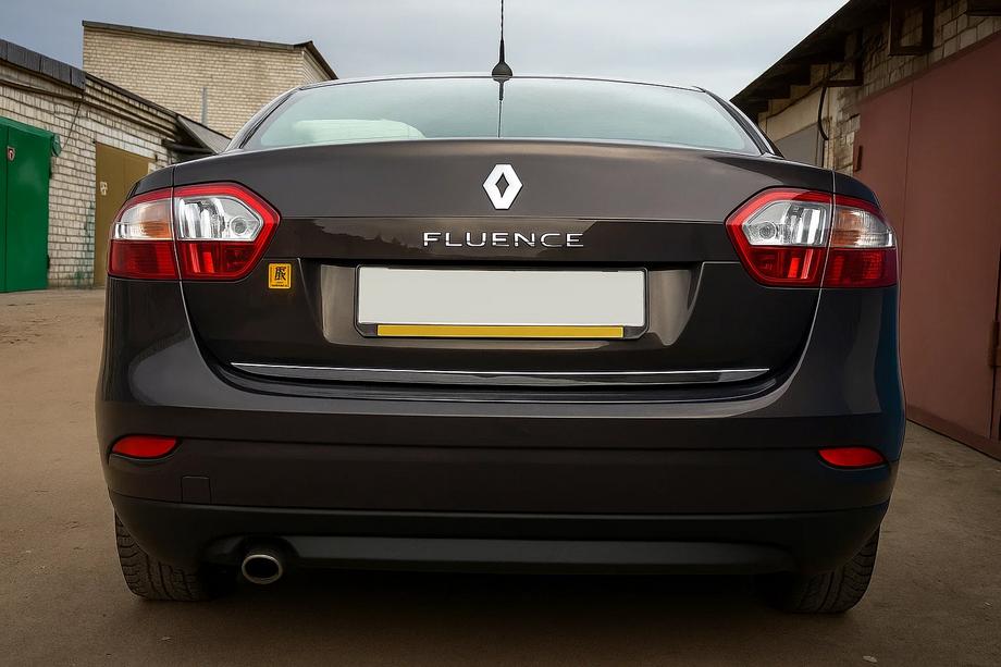 Renault Fluence 2009–2016 Bagagerumskantliste (rustfrit stål) Foto 1