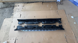 Mercedes GLE W167 2018– Nedsat vare Sidetrin (uden monteringssæt, 2 stk., OEM) foto 1
