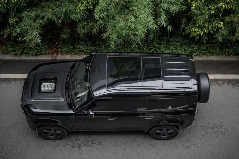 Land Rover Defender 2019– Kulfiber motorhjelm (med glasvindue) Foto 3