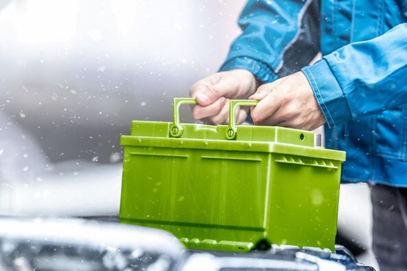 Sådan forlænger du bilbatteriets levetid om vinteren