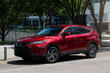 Test af Toyota Venza: moderne hybridcrossover foto 2