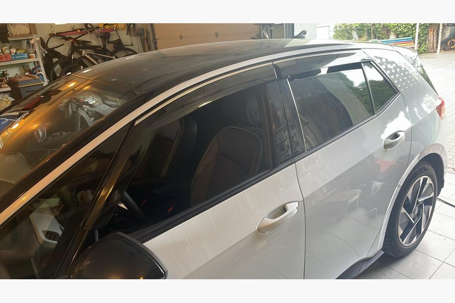 Volkswagen ID.3 2019– Vindafvisere med kromliste Niken Luxury (4 stk) Image