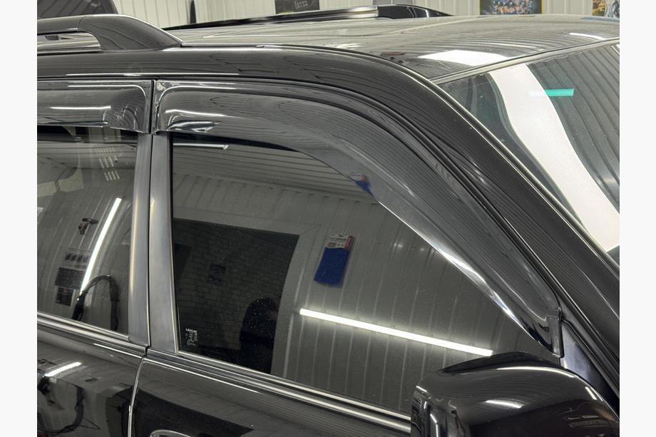 Lexus LX470 1998–2007 Vindafvisere Niken Luxury (4 stk.) Image