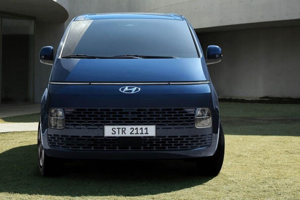Test af Hyundai Staria: et nyt syn på minivans