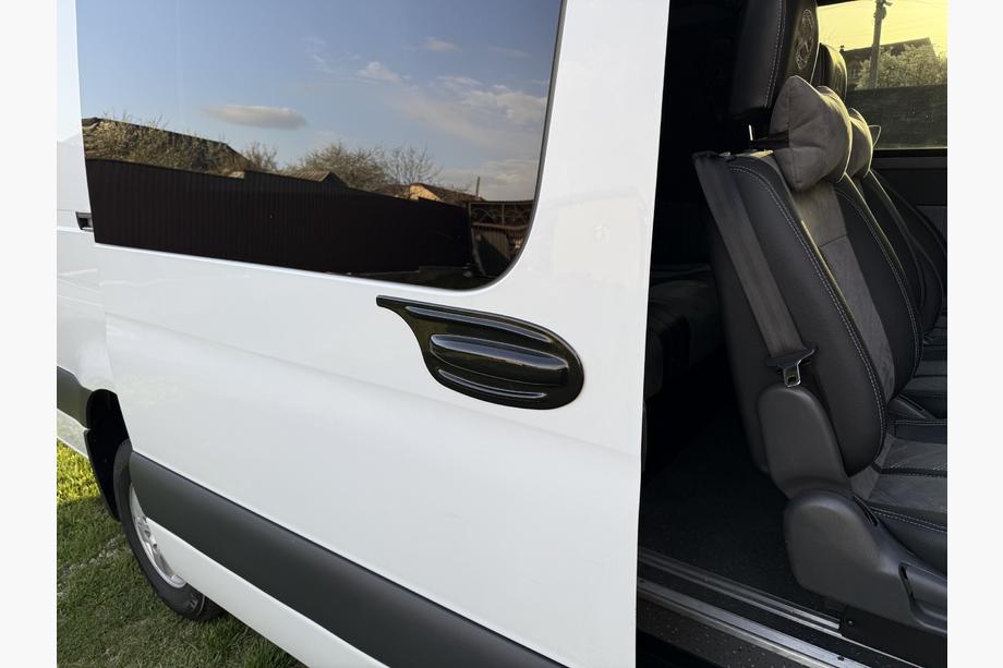 Mercedes Sprinter W907/W910 2018– Dæksel til sidedørhåndtag EuroCap (ABS) Foto 1