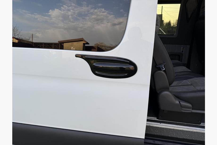 Mercedes Sprinter W907/W910 2018– Dæksel til sidedørhåndtag EuroCap (ABS) Foto 4