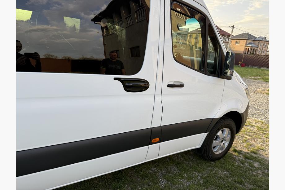 Mercedes Sprinter W907/W910 2018– Dæksel til sidedørhåndtag EuroCap (ABS) Foto 2