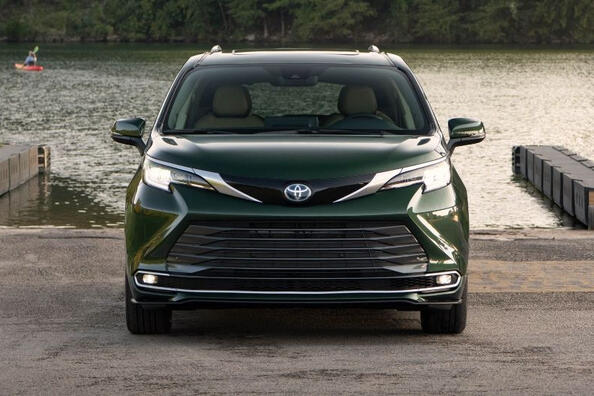 Anmeldelse af Toyota Sienna i fjerde generation