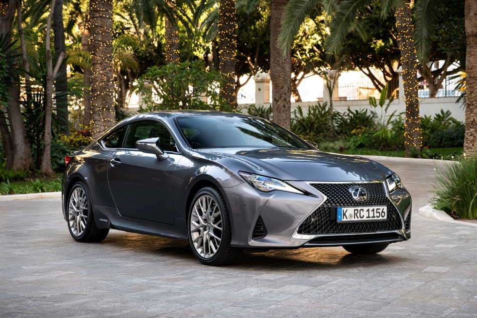 Gennemgang af faceliftet på første generation Lexus RC