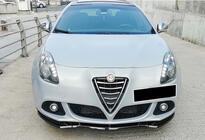 Alfa Romeo Giulietta 2010–2020 DPT frontlæbe til kofanger (ABS, sort højglans, 3 stk.) foto 1