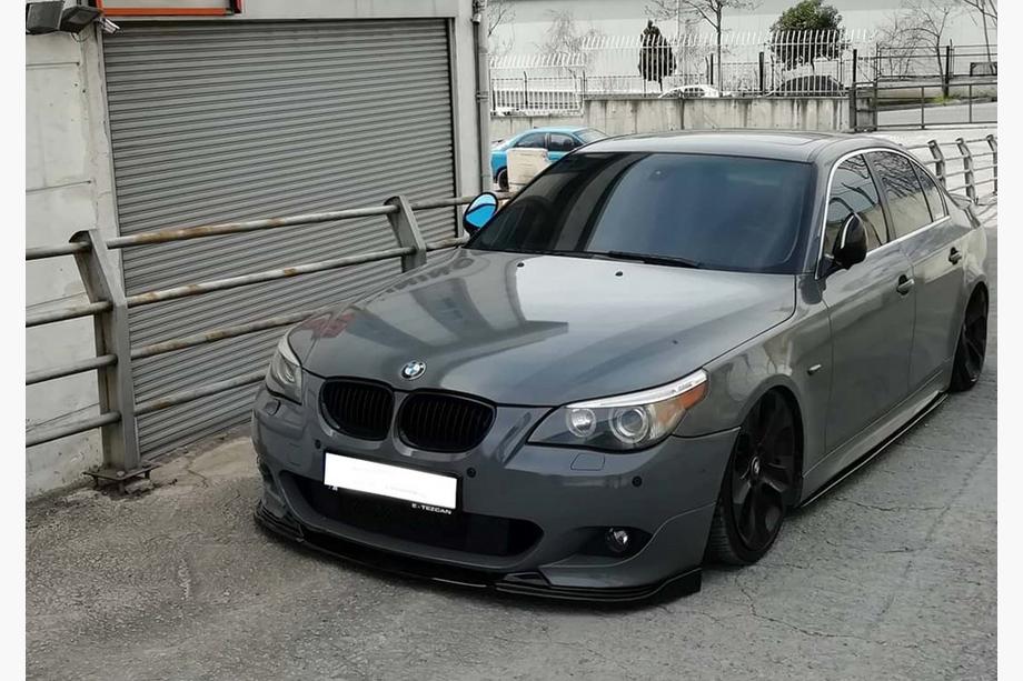 BMW 5-serie E60/E61 2003–2010 DPT front læbe til kofanger (til M Sport/M Technic Hamann, blank sort) Image